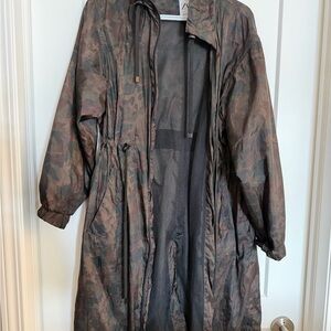 Zara Women's Camouflage Trench Coat in Brown and Green